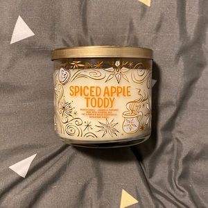 B&BW Triple Wick Candle